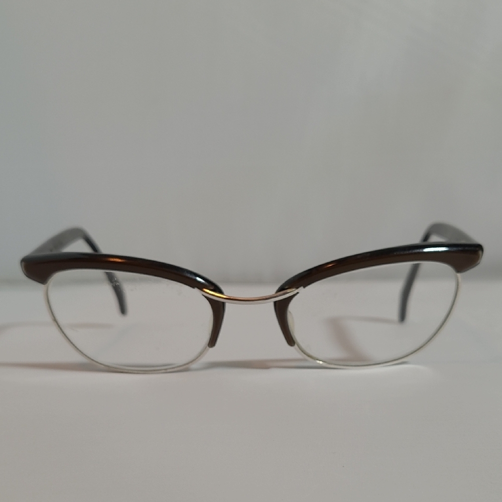 Vintage Men's Classic Frame Eyeglasses in Dark Brown